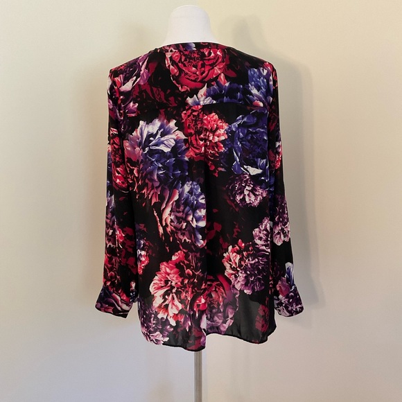 Apt 9 Floral Long Sleeve Tunic Blouse - Picture 5 of 8